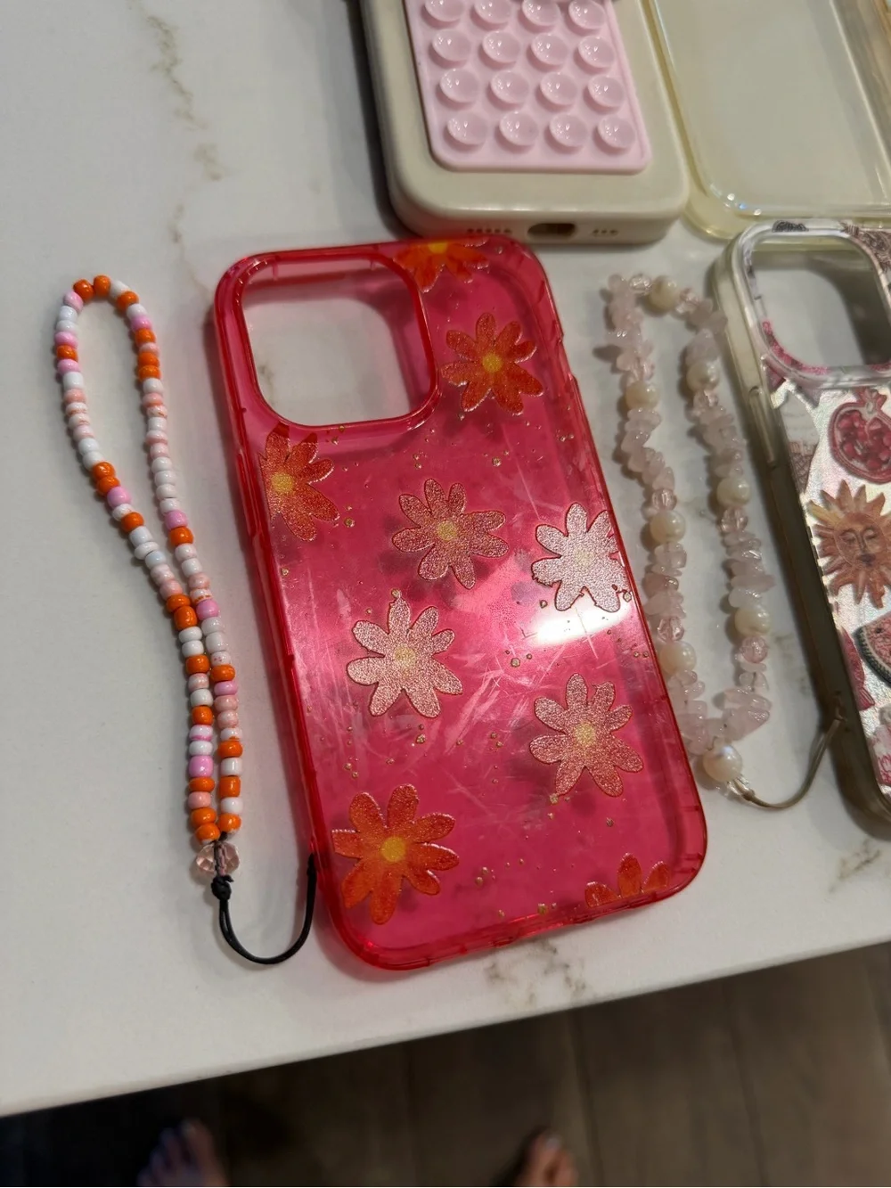 18 Assorted IPhone 13 Pro phone cases and 2 free charger cords